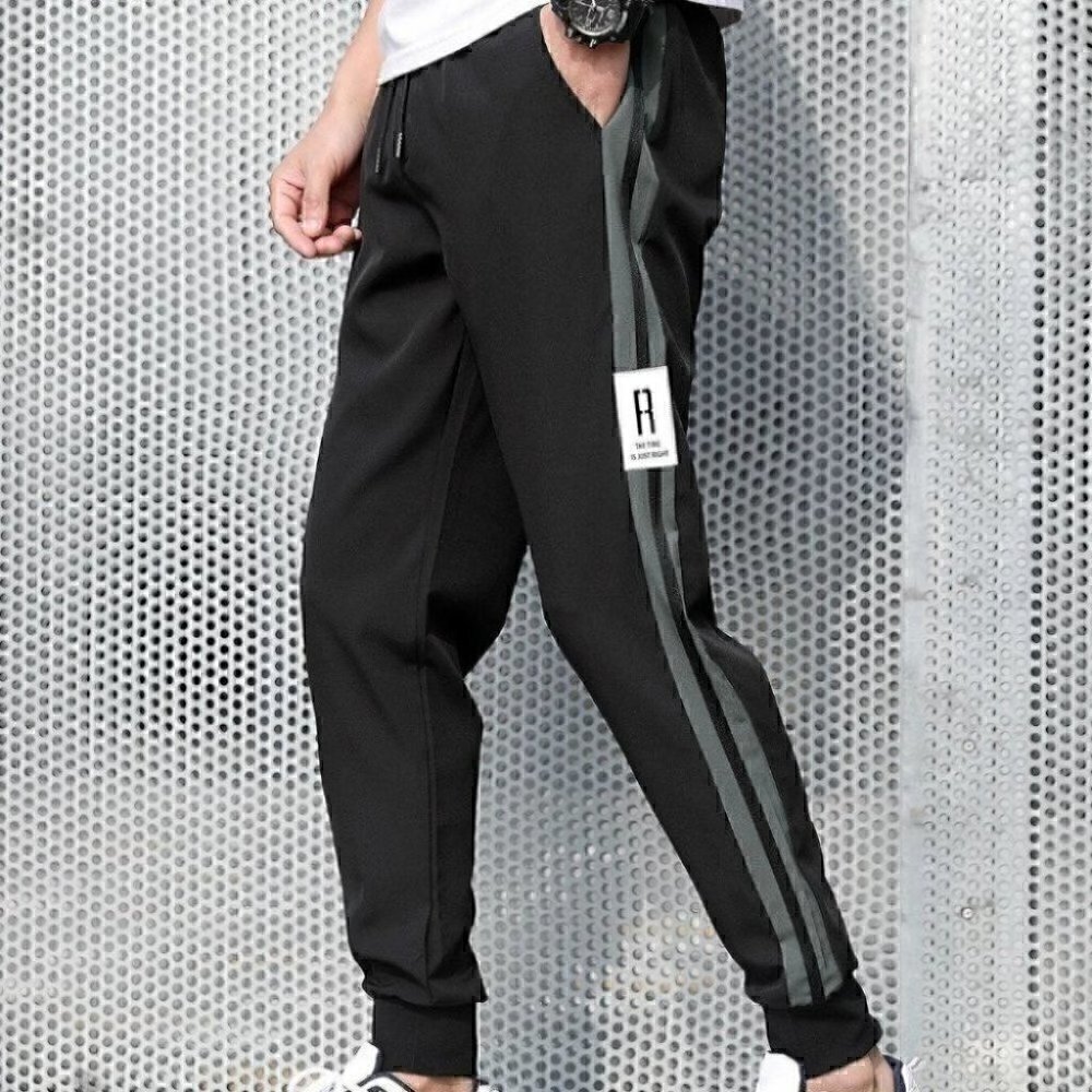 Preppy Black Men's Sweatpants